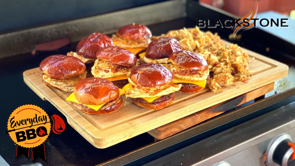 BREAKFAST SLIDERS 🍔  Blackstone Griddle Breakfast Recipe