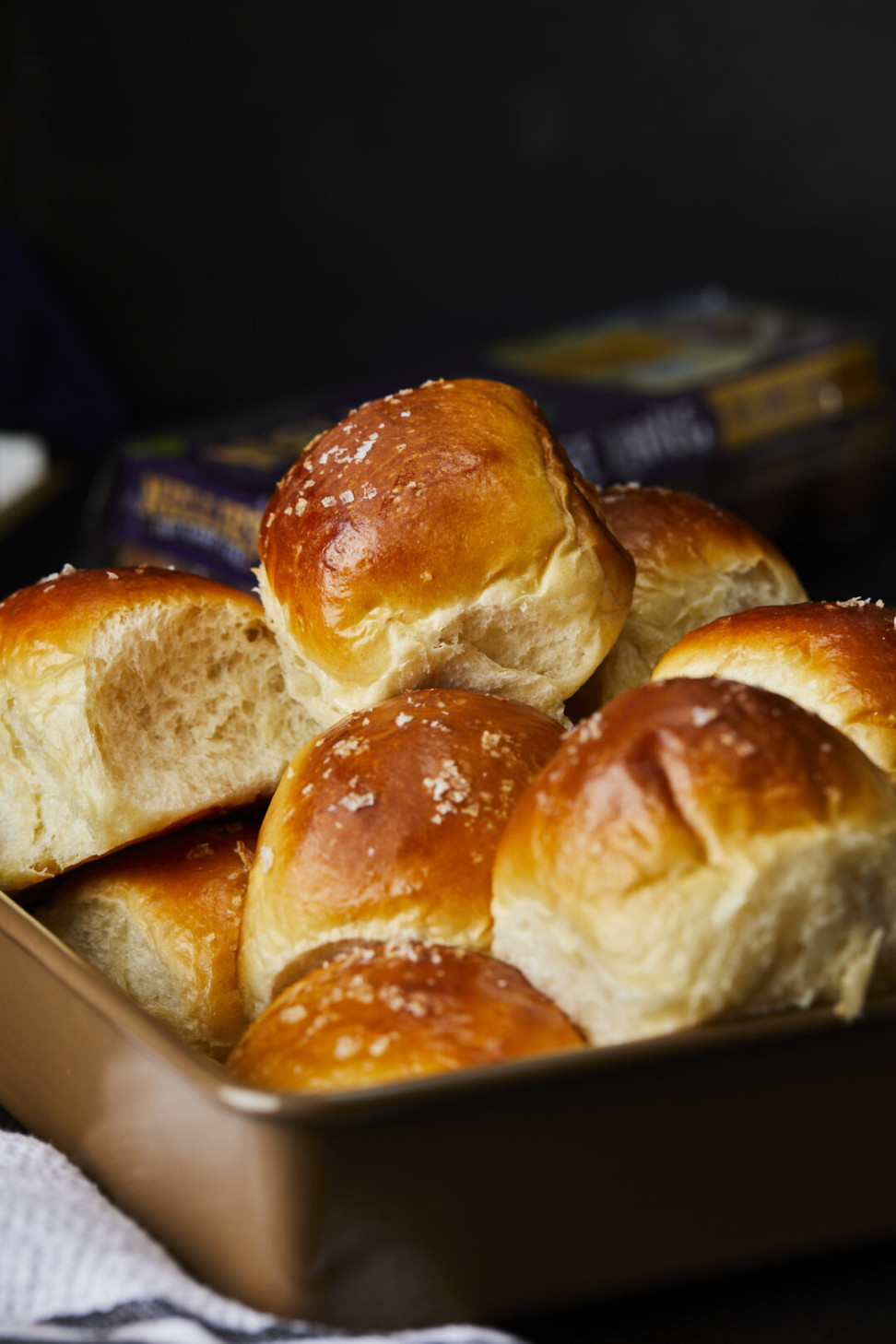 The BEST Honey Sweet Bread Rolls